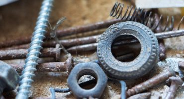 Construction-nails-standards-and-durability