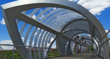 Designing-steel-bridges