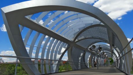Designing-steel-bridges