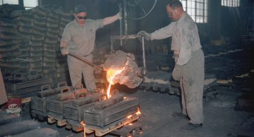 FOB-vs-CIF-in-steel-exports