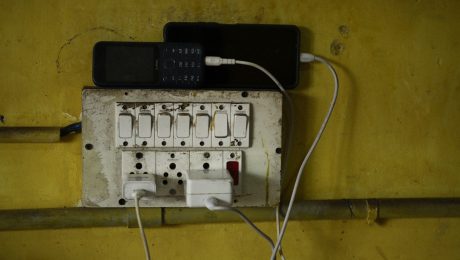 Shock-resistant-connection-systems