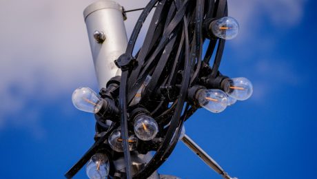 Shock-resistant-connection-systems