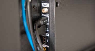 Shock-resistant-connection-systems