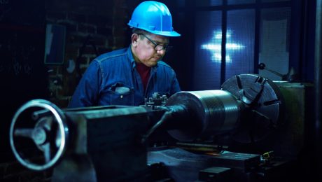 Spot-vs-long-term-steel-contracts