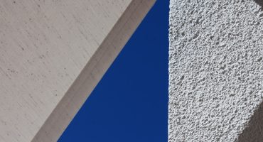Concrete-vs-steel-in-construction