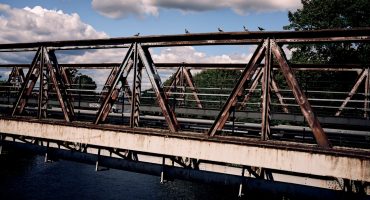 Designing-steel-bridges