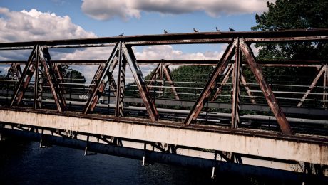 Designing-steel-bridges