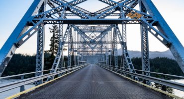 Designing-steel-bridges