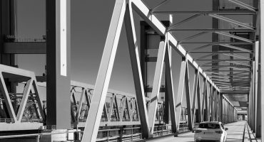 Designing-steel-bridges
