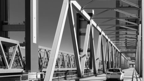 Designing-steel-bridges