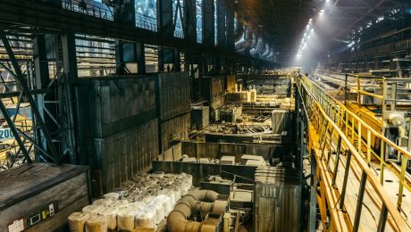 Spot-vs-long-term-steel-contracts